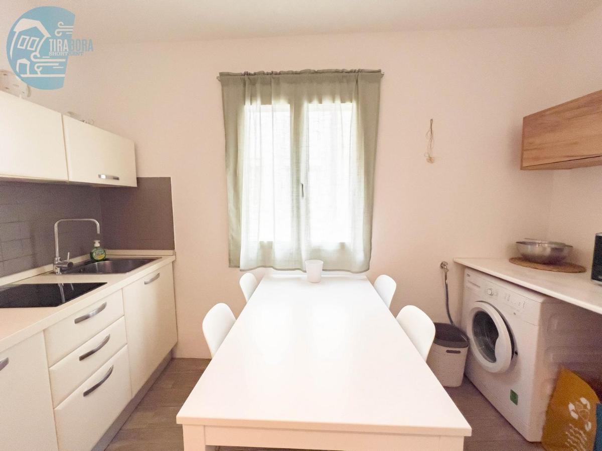 Punta Del Forno Tirabora Short Rent Trieste